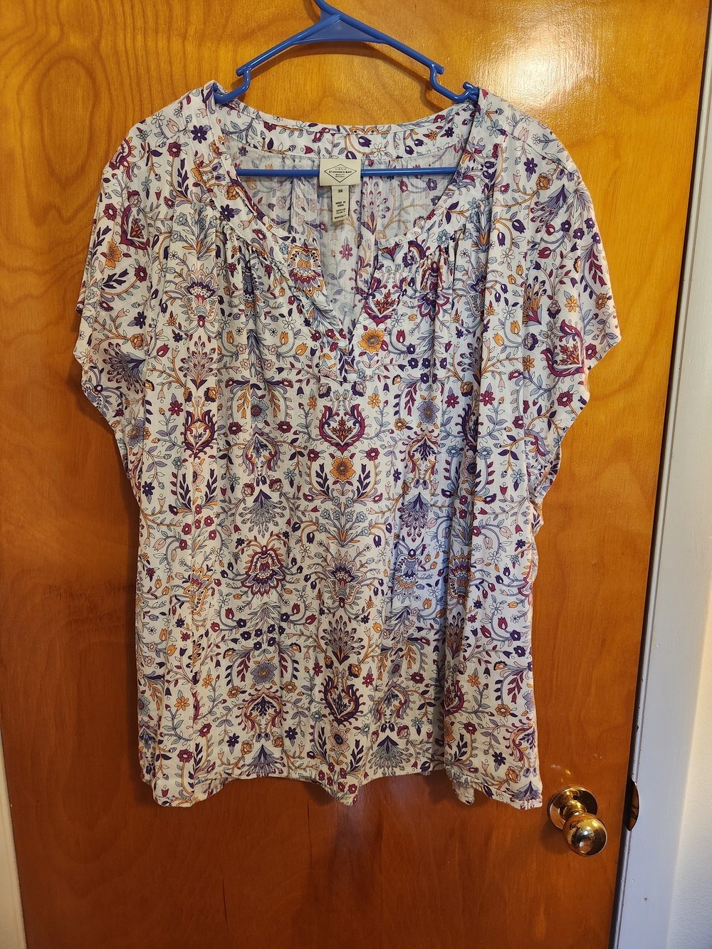 St. John's Bay White Floral V-Neck Blouse with Purple & Gold Accents